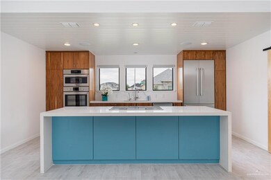 1818 Saint Claire Ave, Edinburg, TX 78539 - photo 6