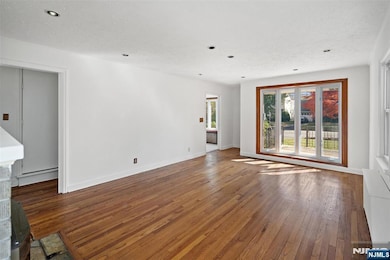 811 Summit Ave, Hackensack, NJ 07601 - photo 6