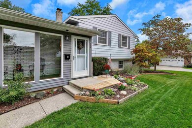 1738 Briarwood Dr, Lansing, MI 48917 - photo 4