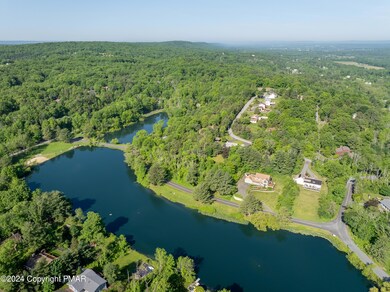 543 Lakeshore Dr W, Effort, PA 18330 - photo 4