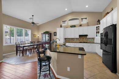 Eat In Kitchen