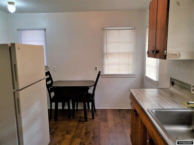 429 S 4th St unit Ash, Douglas, WY 82633 - photo 4