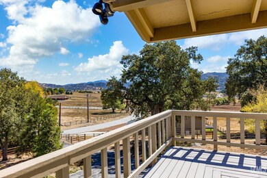 24301 Silver Creek Way, Tehachapi, CA 93561 - photo 5
