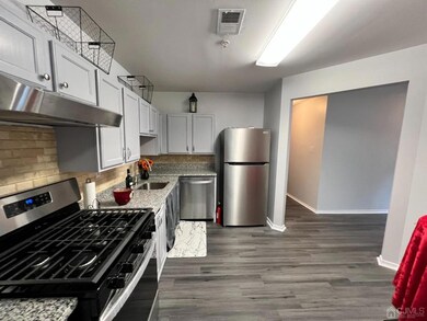 611 611 Blossom Cir Cir, South Brunswick, NJ 08810 - photo 3