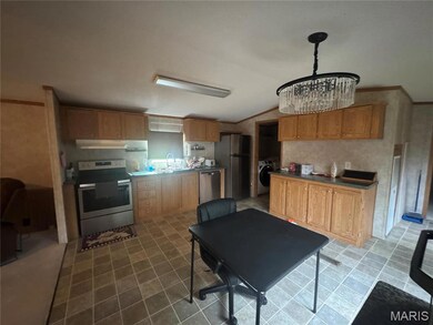 8180 Friend Rd, Luebbering, MO 63061 - photo 6