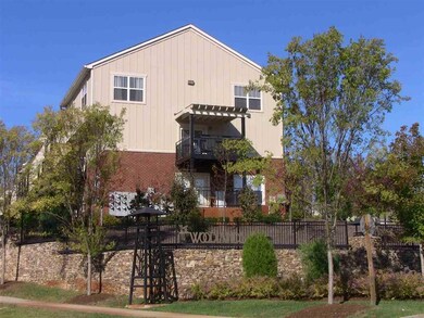 1915 Beechcrest Ct unit 101, Charlottesville, VA 22903 - photo 2