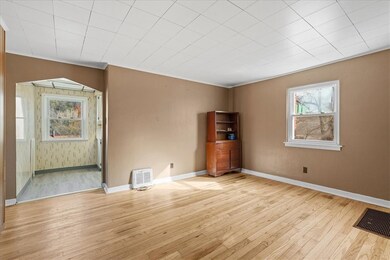 819 Leech St, McKeesport, PA 15132 - photo 6