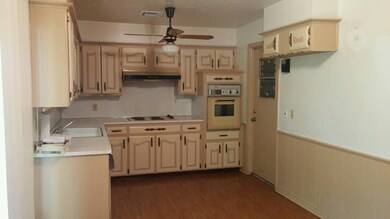 4716 Tate Dr, Oklahoma City, OK 73115 - photo 6