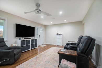 70891 Tecumseh Dr, Nappanee, IN 46550 - photo 4