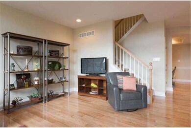 36 Sandy Run Cir, Fort Washington, PA 19034 - photo 5