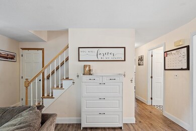 34 Margate Dr, Auburn, NH 03032 - photo 6