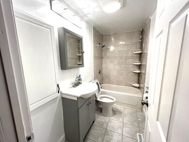 23 Myrtle St unit 1/F, Quincy, MA 02171 - photo 4