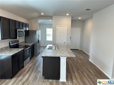 1049 Velvet Ct, Troy, TX 76579 - photo 5