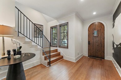 1608 W Main St, Houston, TX 77006 - photo 5