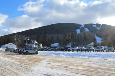 104 Crooked Mountain Rd unit 118-22, Lincoln, NH 03251 - photo 3