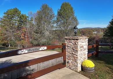 432 Daisy Log Rd, Blairsville, GA 30512 - photo 2