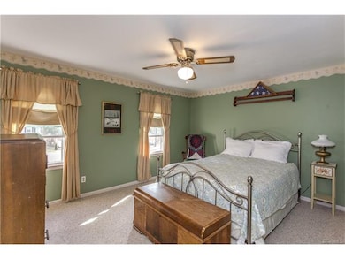 4818 Black Oak Rd, North Chesterfield, VA 23237 - photo 4