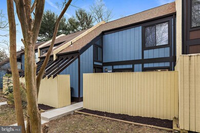 11096 Saffold Way, Reston, VA 20190 - photo 3