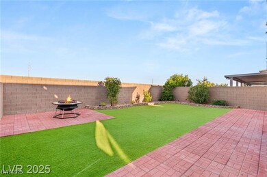 8326 Monroe Bay St, Las Vegas, NV 89113 - photo 5