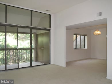 1657 Parkcrest Cir unit 301, Reston, VA 20190 - photo 3