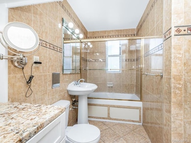 679 W 239th St unit 5H, Bronx, NY 10463 - photo 4