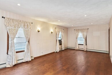 93 Sylvia St, Arlington, MA 02476 - photo 2