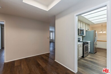 4641 Fulton Ave unit 203, Sherman Oaks, CA 91423 - photo 6