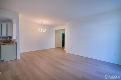 2326 Edward Stec Blvd unit 2326, Edison, NJ 08837 - photo 4