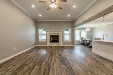 1680 Colonel Bartow Dr, Prairie Grove, AR 72753 - photo 4