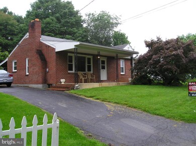 12603 Shady Bower Ln, Clear Spring, MD 21722 - photo 2