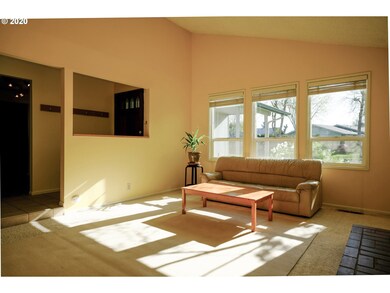 3747 Keeler Ave, Eugene, OR 97401 - photo 3