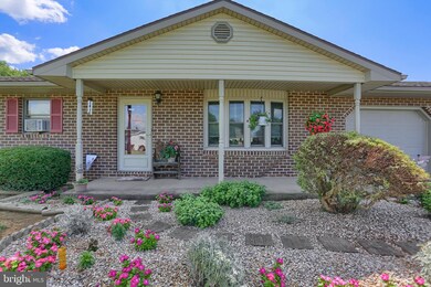 1301 Preston Ln, Greencastle, PA 17225 - photo 3