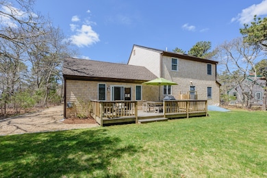 21 Vickers St, Edgartown, MA 02539 - photo 5