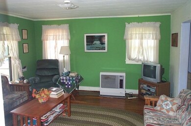 Living Roon #2