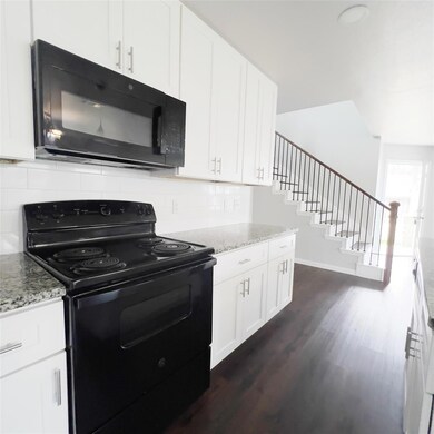 602 Sabine Ave unit A, Cleburne, TX 76031 - photo 3