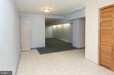 2045 Sherryl Ave, Sykesville, MD 21784 - photo 4