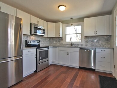 6 Phillips St, Worcester, MA 01604 - photo 3