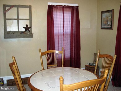 17406 Lexington Ave, Hagerstown, MD 21740 - photo 4