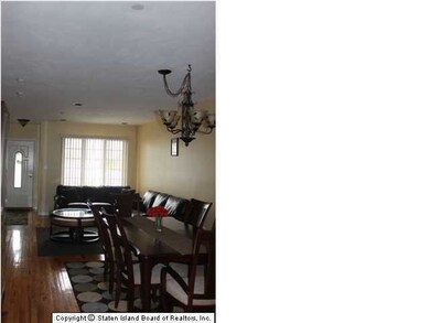 10 Theresa Ln, Staten Island, NY 10308 - photo 3