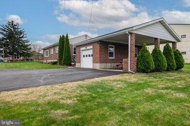 300 Old Fritztown Rd, Reading, PA 19607 - photo 4