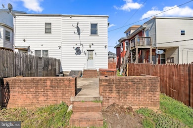 238 W Side Ave, Hagerstown, MD 21740 - photo 7