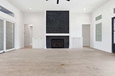 311 Devoe Bend Dr, Maumelle, AR 72113 - photo 5