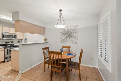 06-Dining Area
