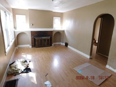 136 Platt St, Eau Claire, WI 54703 - photo 2