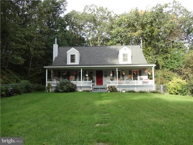 81 Whitewater Ln, Honey Brook, PA 19344 - photo 2