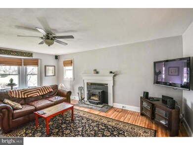 317 S Trooper Rd, Norristown, PA 19403 - photo 7