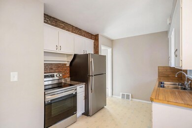 2750 Brandon St, Flint, MI 48503 - photo 6