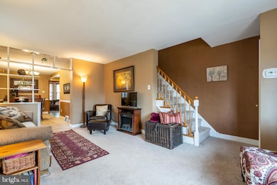 109 W Garrison Rd, Brookhaven, PA 19015 - photo 5