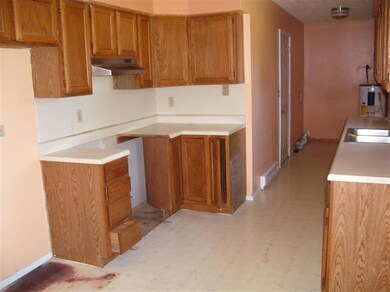 911 W Wollard St, Bolivar, MO 65613 - photo 4