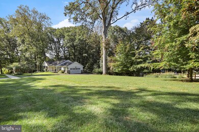 2214 Forest Ridge Rd, Lutherville Timonium, MD 21093 - photo 5